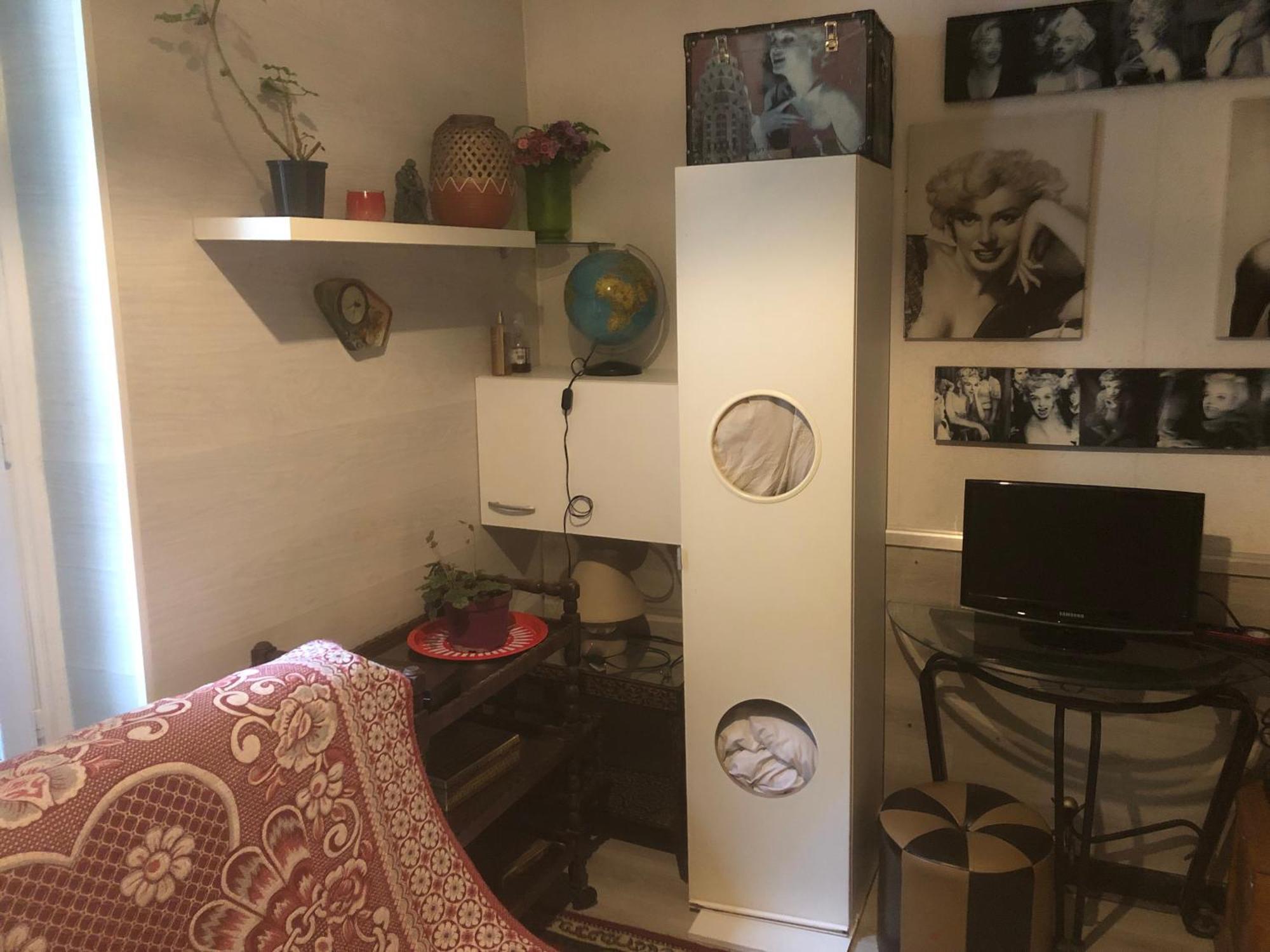 Studio "Maryline" Sejours Parisiens Abordables - Rez De Chaussee Sur Beau Patio Ombrage- Accessible Handcaps - Grand Canape-Lit Clic Clac 2 Places - Cuisine Equipee - Salle De Bains - 5 Minutes Du Metro Brochant Ligne 13,Bus 74 Et 31 Bagian luar foto